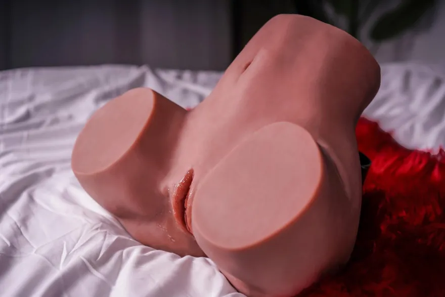 marielove Masturbator Torso Camille-Elisa Körper mit Vibration und Stöhnfunktion