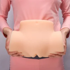 marielove Masturbator Torso Larissas kleiner Arsch
