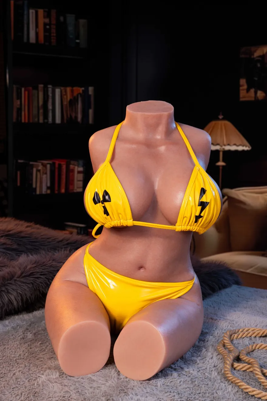 marielove Masturbator Torso Luna-Skye
