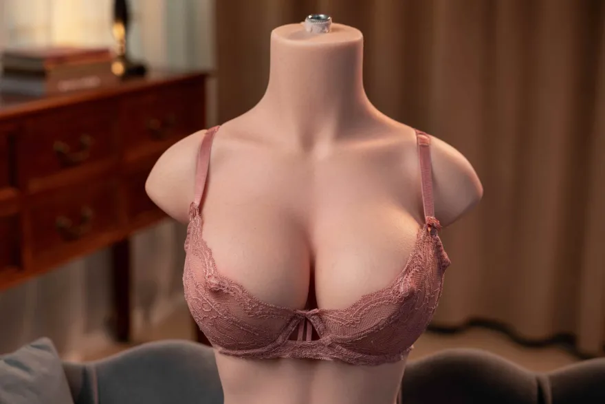 marielove Masturbator Torso Sarah-Jane