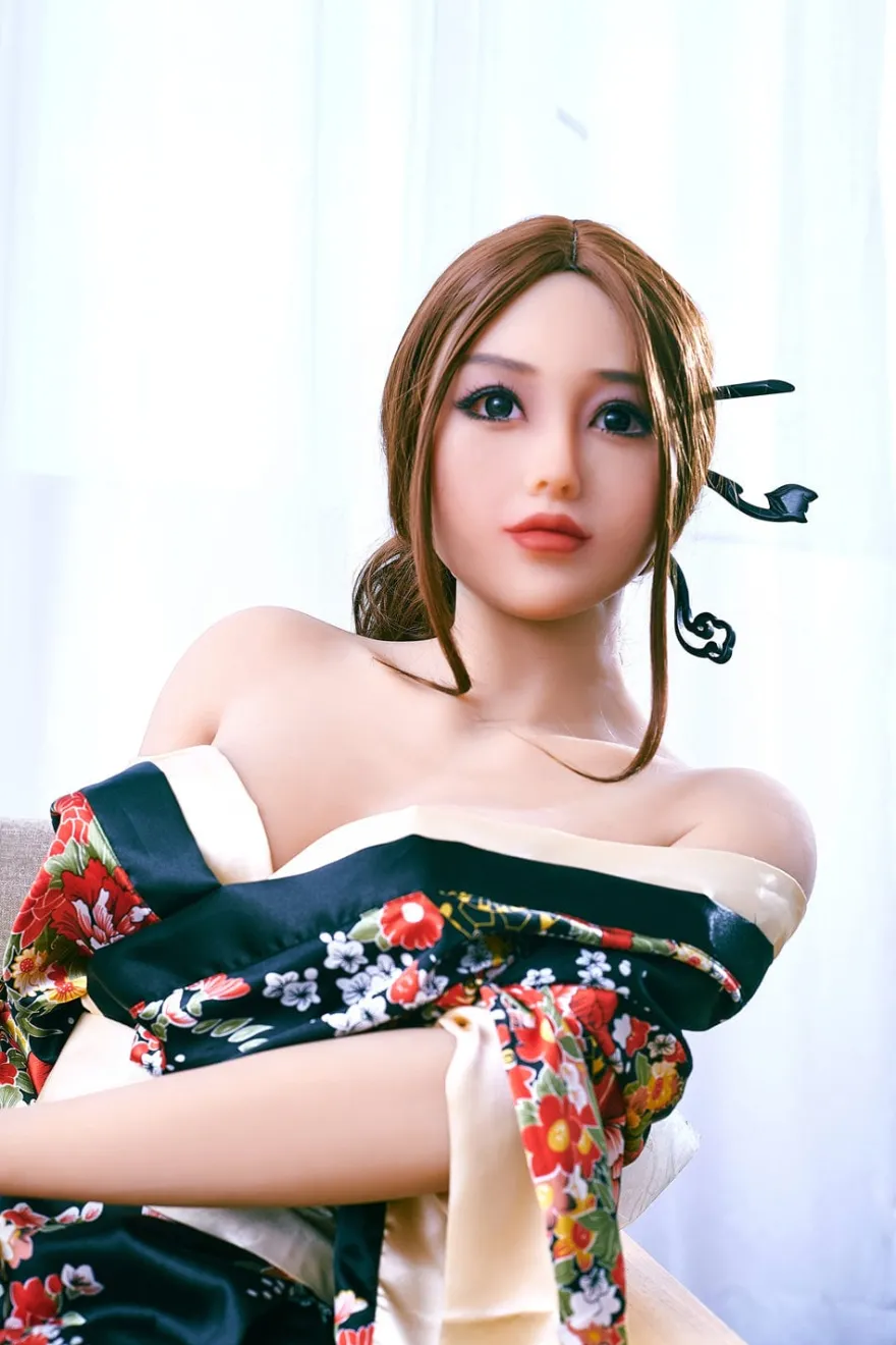 Sexpuppe Akiko