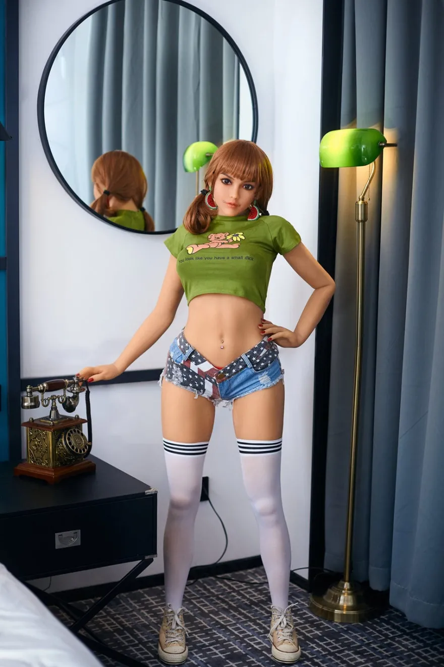 Sexpuppe Camille