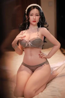 Sexpuppe Claire-Delaney
