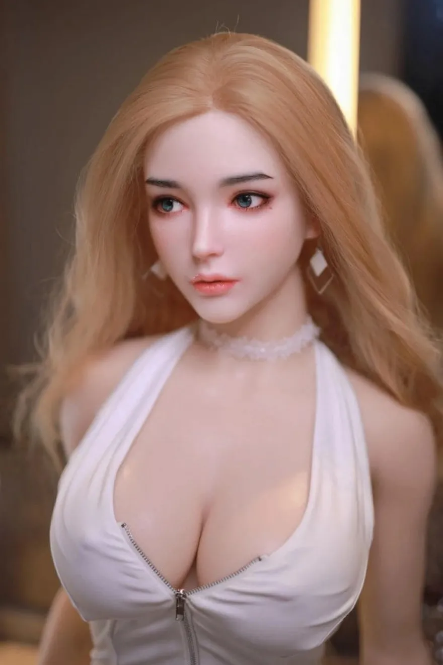 Sexpuppe Dalia-Gracelynn
