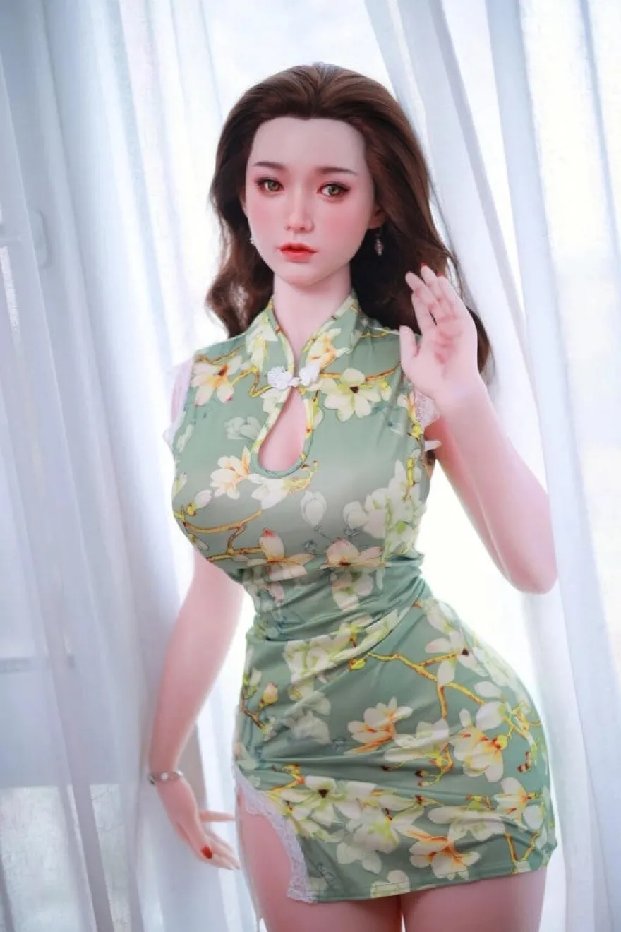 Sexpuppe Ina-Violet