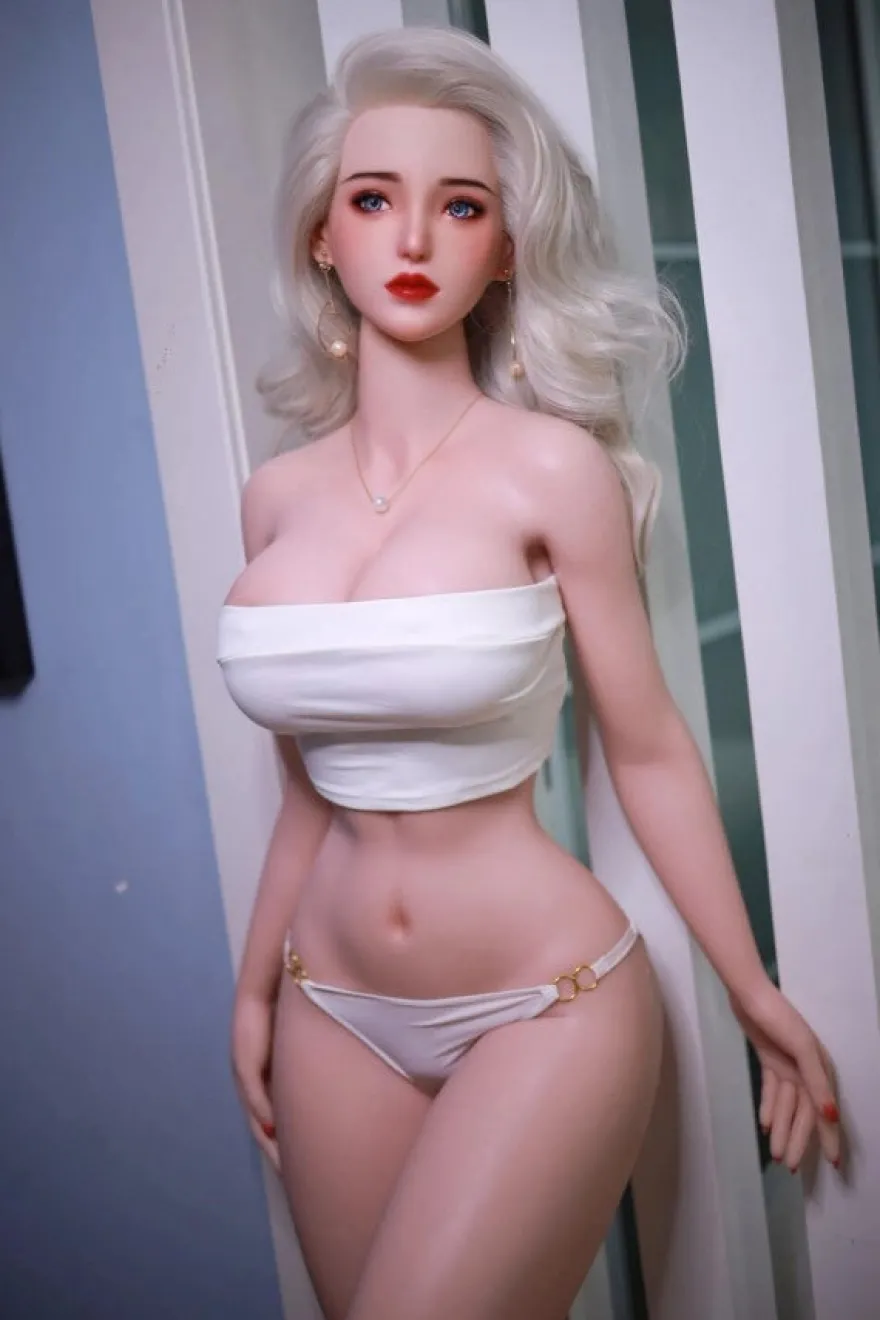 Sexpuppe Lia-Veronica