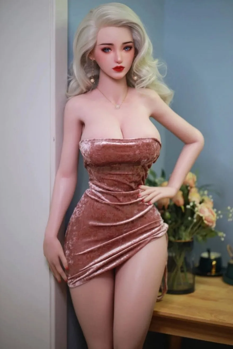 Sexpuppe Lia-Veronica