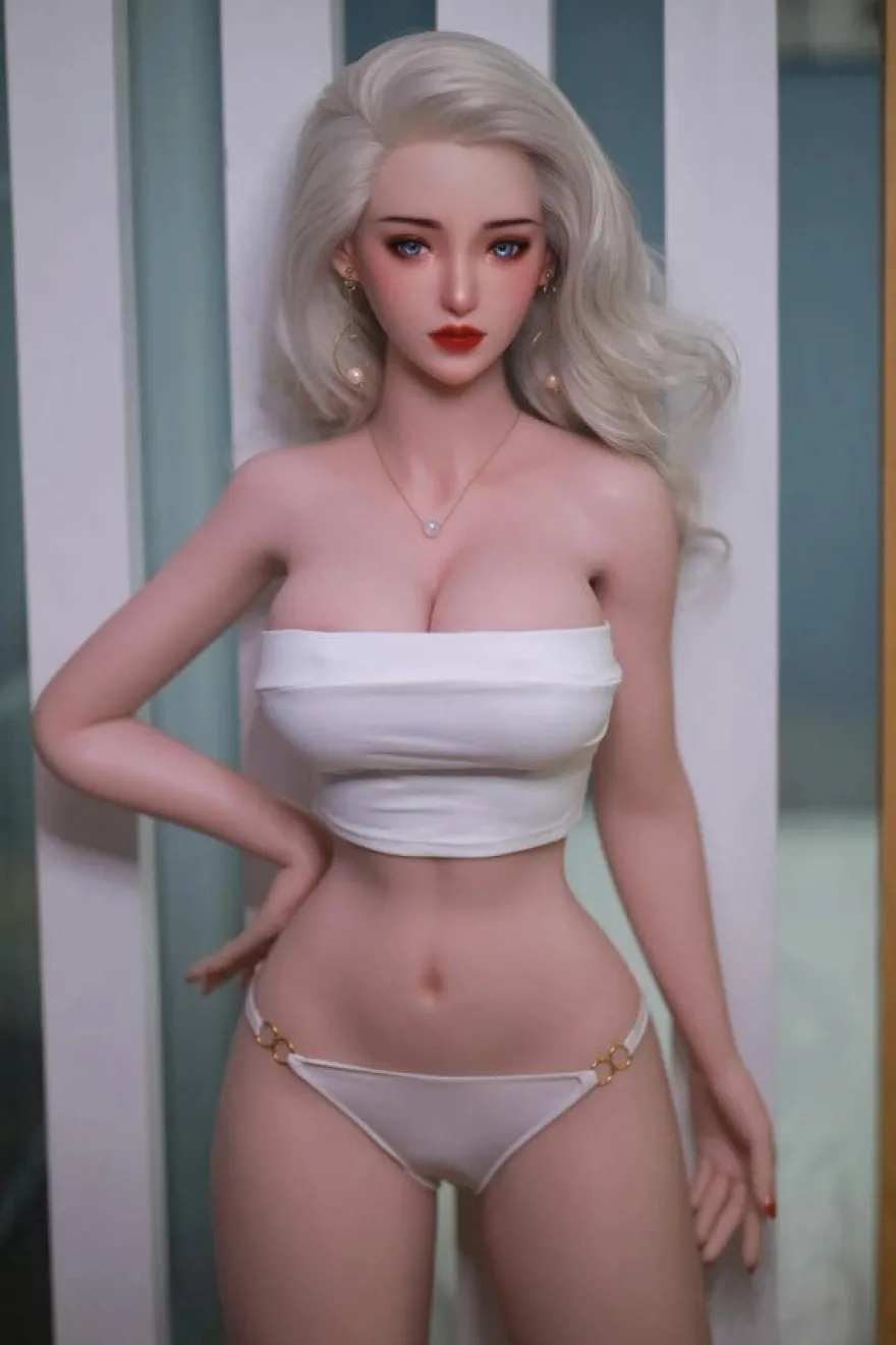 Sexpuppe Lia-Veronica