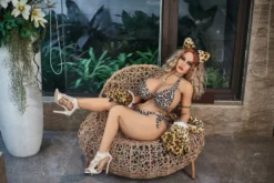 Sexpuppe Mia