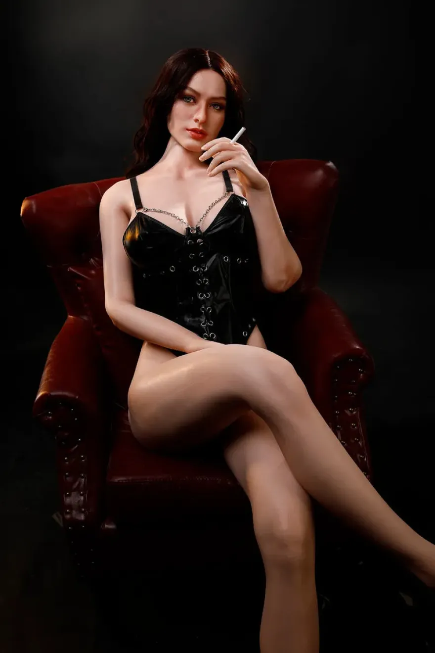 Sexpuppe Mia-Prudence