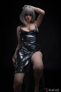 Sexpuppe Miki-Paola
