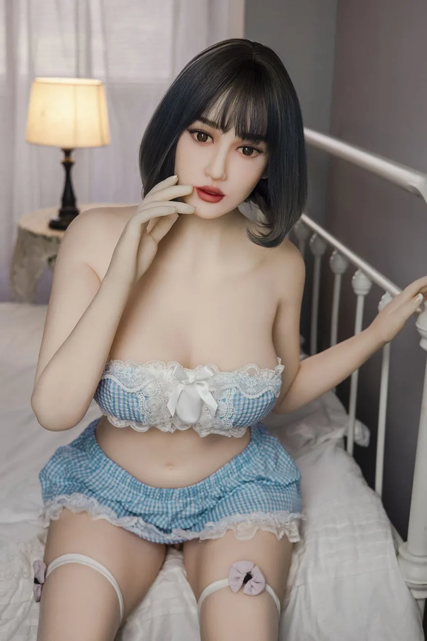 Sexpuppe Miya