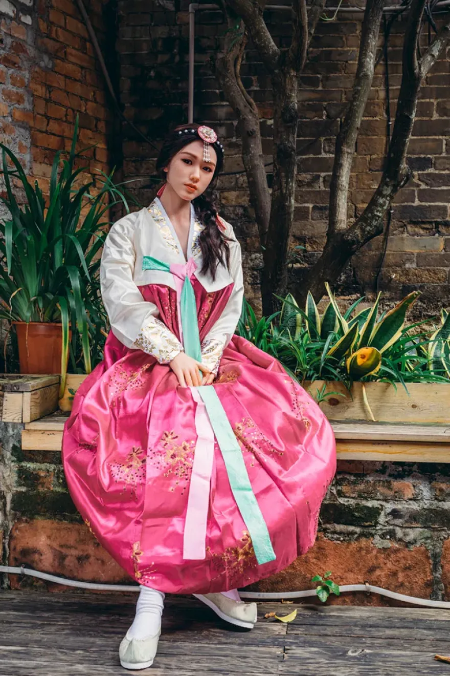 Sexpuppe Paya-Saya