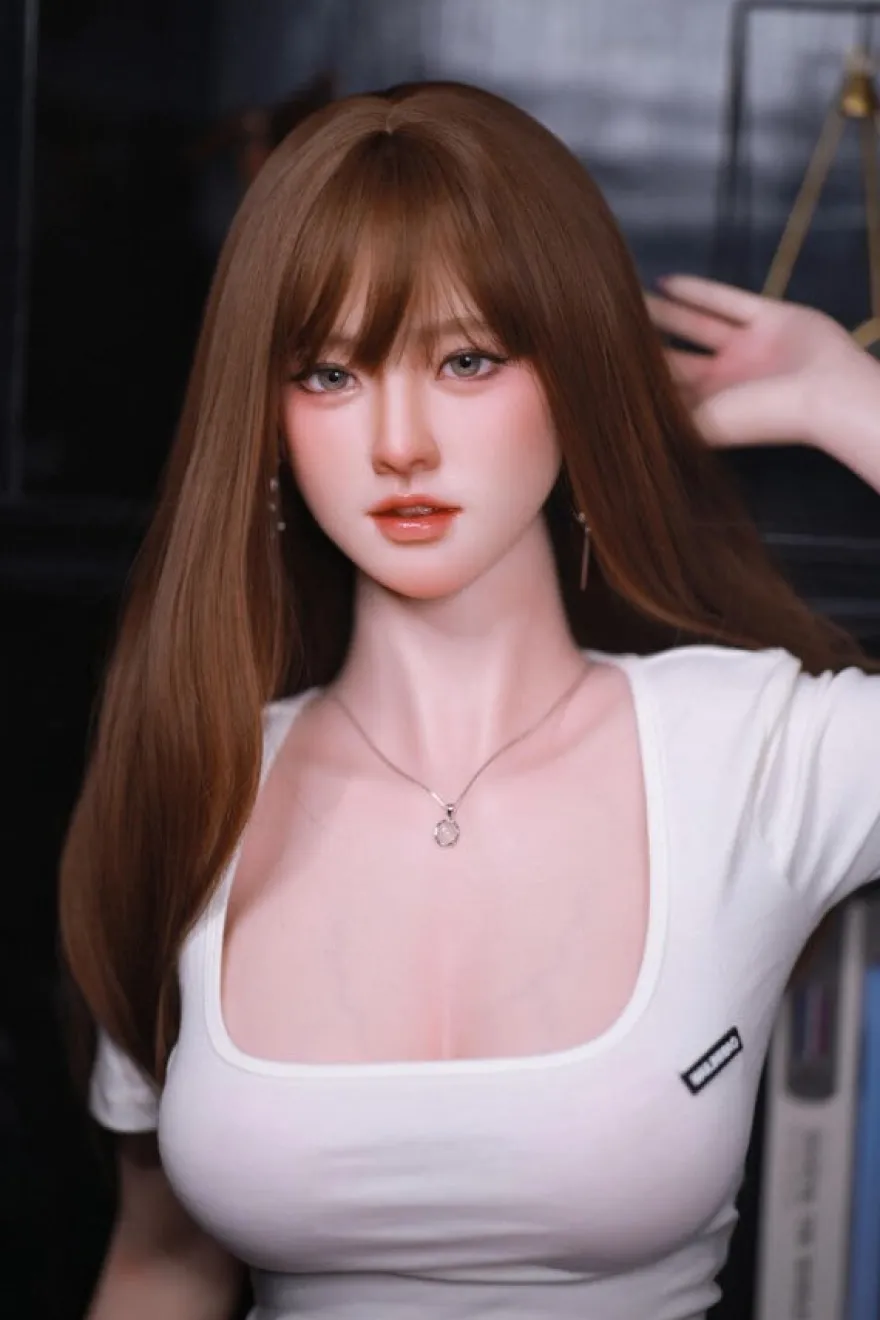 Sexpuppe Poppy-Veda
