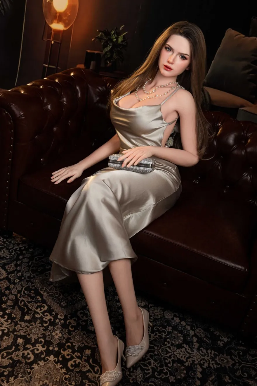 Sexpuppe Romina-Saleen