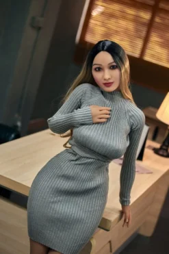 Sexpuppe Yumiko