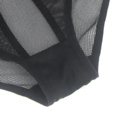 Sexy Schwarze Mesh Panty mit offenem Rücken, 88% Polyamid, 12% Elastan, transparent