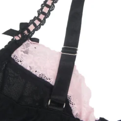 Sexy Schwarzes Rüschen-Nachtkleid – Spitze, Strapse & verführerische Lingerie
