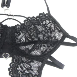 Sexy Schwarzes Spitzen-Lingerie Set – BH, Slip & Strapse, verführerische Dessous