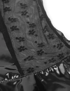 Sexy Schwarze Wet-Look Lingerie – Halter-BH, Patent-Leder & Spitze, Strapse