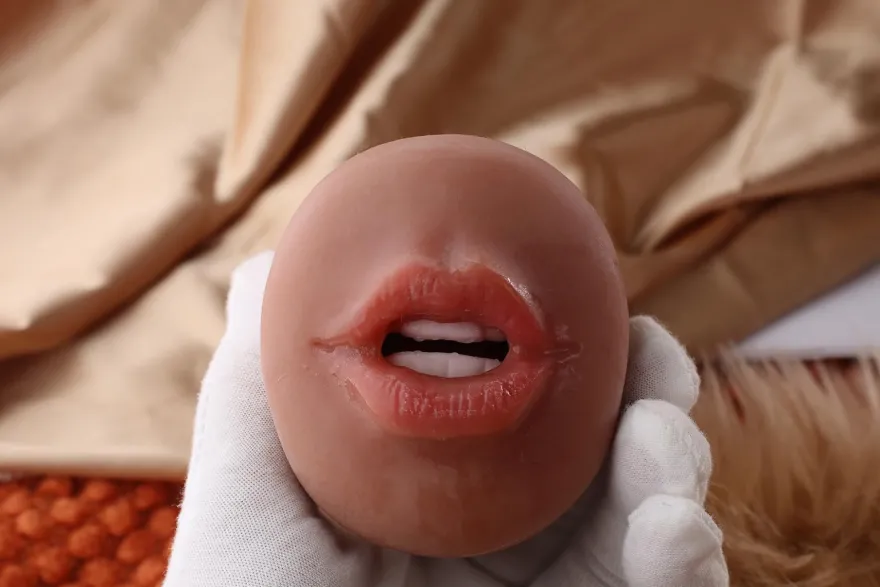 Taschenmuschi Saya-Tascha, Vagina, Anus und Mund